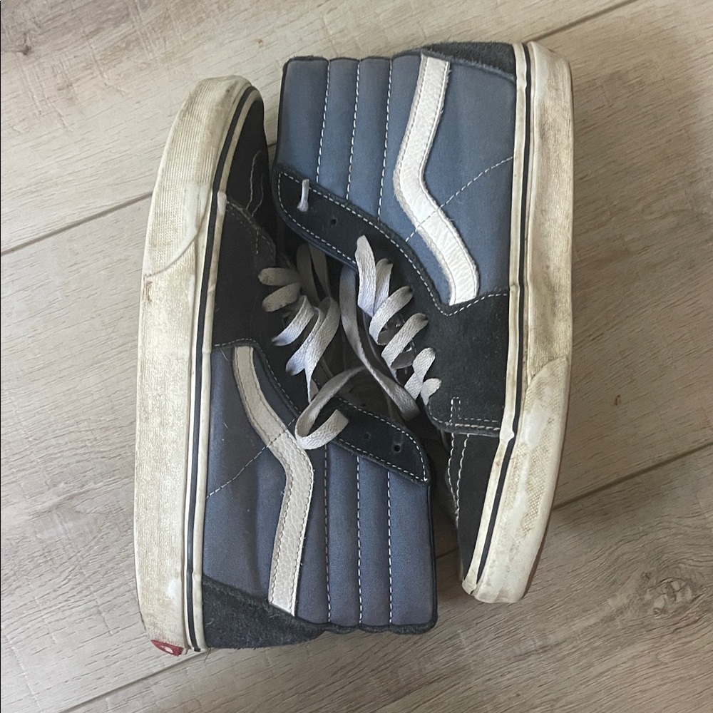 Vans High-Top Sneakers in Black and Blue